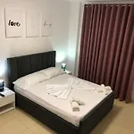 Sea La Vie- Sarandë